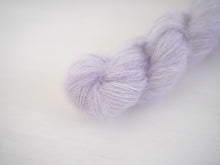 【Pre-Order】 LJP Kid Mohair Silk: 透明な枕