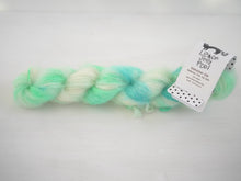 Kid Mohair Silk: 空の輪郭