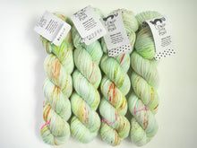 LJP Merino Sock: 象とオリーブ