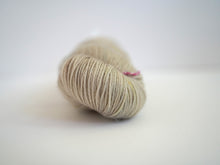 LJP Merino Sock: 花と塩 flower and salt