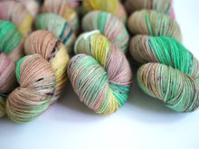 LJP Daily Sock: Perle Fumée