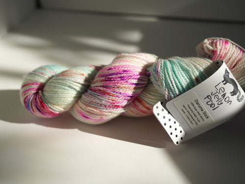 LJP Daruma Sock: jam in the sky
